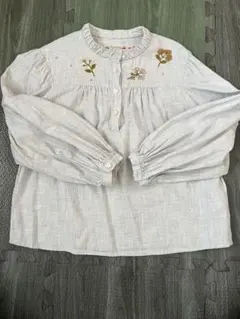 Bonpoint グレー 刺繍入り 長袖シャツ 8a