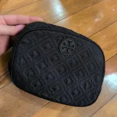 Tory Burch キルティング ポーチ ブラック