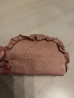 Le Sserafim ジェラートピケ ポーチ レッド　ウンチェ　ルセラフィム