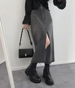 センタースリットハイウエスト　デニムスカート