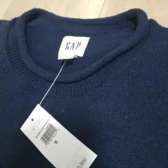 ★未使用タグ付き★GAPセーター　ネイビー