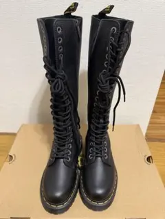 2026年最新】Dr.Martens レディース ロングブーツの人気アイテム