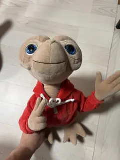 E.T. ぬいぐるみ usjの景品です