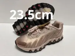 Nike Women