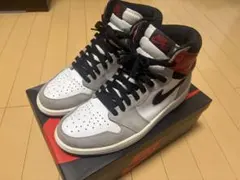 10/12迄 ナイキ エアジョーダン1 AJ1 jordan1 スモークグレー