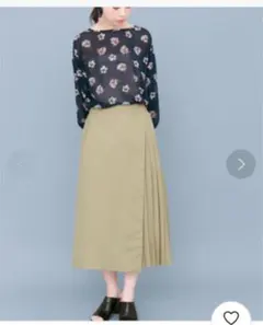 KBF アシンメトリー ラップスカート プリーツスカート ベージュ