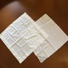 ホワイト刺繍入りハンカチ2枚セット