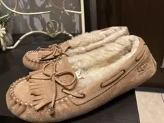UGG モカシン