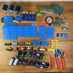 トーマス　カプセルプラレール 車両　レールセット まとめ売り　ガチャガチャ
