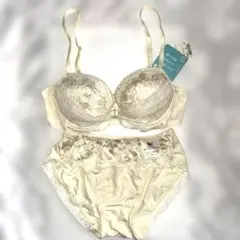 Item thumbnail for item e6396677-f471-4bd4-9912-5898a977c154