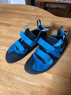 Item thumbnail for item b1afbf78-6379-443d-950b-2b2eea779a82