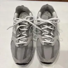 Item thumbnail for item c1740659-bcb3-418f-bbc3-a585514db2a4