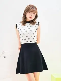 Darich　ランダムロゴフレアニットミニワンピース