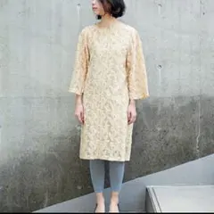 新品タグ付き　So1:1 ペイズリー柄刺繍ワンピースのサムネイル