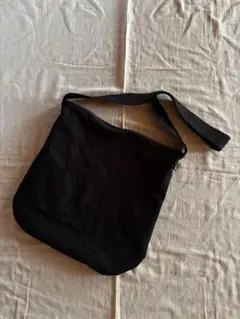 ハンドメイド　コットンリネンショルダーバッグ　大きめ　ブラック