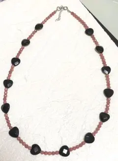 A935.ピンクトルマリン&オニキス（ハート型）ネックレス