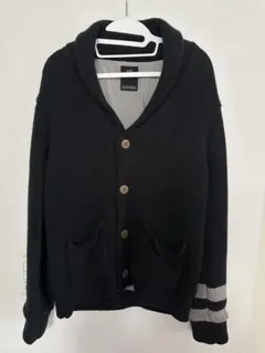AZUL アズール　黒 ニットカーディガン　厚手
