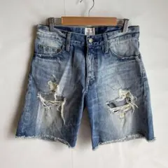 アングリッド　レディースデニムパンツ　ショート　ダメージ加工　裾カットオフ