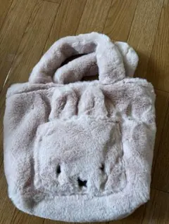 Item thumbnail for item 15991894-fe77-4ece-a0a7-305a579febf2