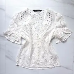 ZARA WOMAN 刺繍入りレースブラウス カーディガン Vネック 前開き 綿