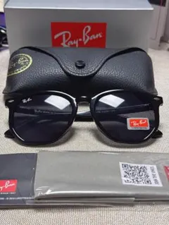 Ray-Ban RB4306 ブラックサングラス