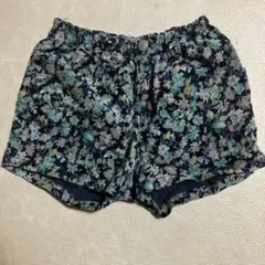 花柄ショートパンツ（ウエストゴム）