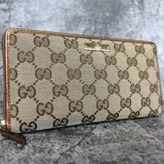 美品✨️グッチ 長財布 GGキャンバス × レザー フラップ ロゴプレート