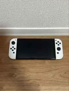 Nintendo Switch 有機ELモデル ホワイト/ブラック 本体