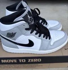 Nike Air Jordan 1 Mid Light Smoke Grey