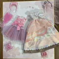 新品　リカちゃん　着せ替え　お洋服　アウトフィット　ピンク