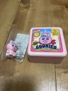 可哀想に！デパート　おぱんちゅうさぎ　クッキー缶　肩ズンFig. 可哀想に！