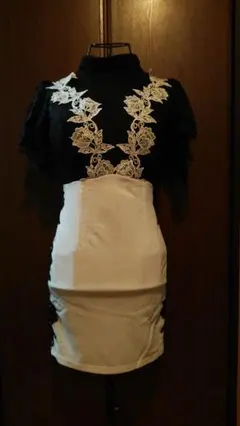 サイド刺繍ラインバイカラーキャバドレス