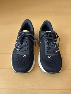 New Balance Fresh Foam ネイビー スニーカー