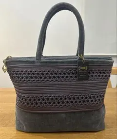 Item thumbnail for item 730f667f-af5f-4a49-b9a5-2e4246369820