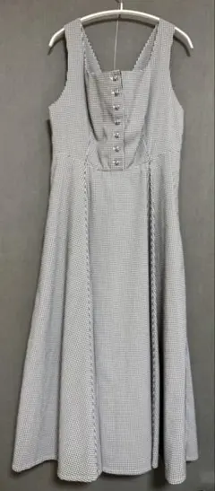 an another angelus バックレースアップ　ロング　ワンピースのサムネイル