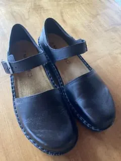 2025年最新】naot シューズの人気アイテム - メルカリ