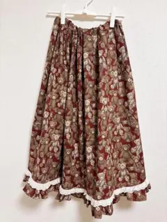 アンティークくまちゃんのロングスカート