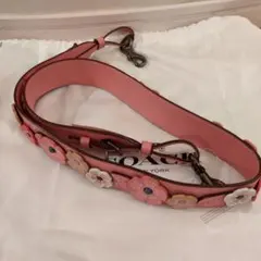 新品　coach コーチ　67590 ティーローズ ノベルティストラップ 新品 coach コーチ 67590 ティーローズ ノベルティストラップ - メルカリ