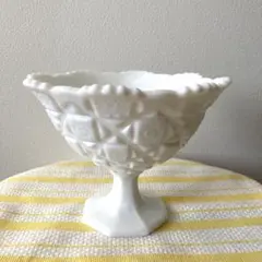 ミルクガラス　ヴィンテージ　コンポート　ボウル