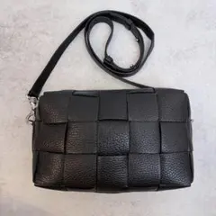 イアクッチ　クルト CERVO 美品 IACUCCI クルトCERVO バッグ - メルカリ