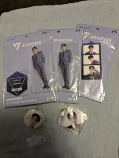 SEVENTEEN　DINO ディノ　アクスタ　キーチェーン　キーフォルダー