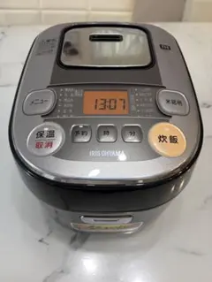 アイリスオーヤマ IH炊飯器 RC-IB30-B ブラック3合 極厚火釜のサムネイル
