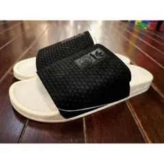 新品 限定モデル adidas アディレッタスライド CG6554 28.5cm