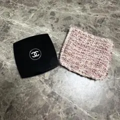 CHANEL アイシャドウパレット 02 TWEED POURPRE