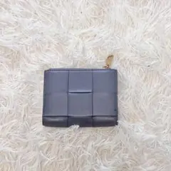 ✨美品✨ Bottega Veneta 三つ折りグレー　イントレチャートのサムネイル