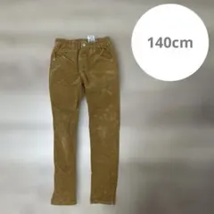 スキニーパンツ