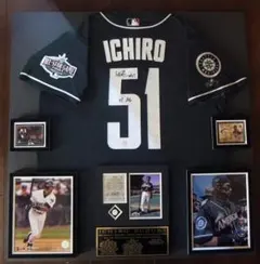 イチロー直筆サイン入り2004年Alternate jersey(額入り) - メルカリ