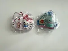 サンリオ　パッケージチャーム　キティ　ハンギョドン　2個セット