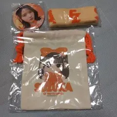 FRUITS ZIPPER 鎮西寿々歌 ガチャ 缶バッジ 巾着 リストバンド