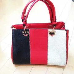 未使用！クロコダイル柄、黒赤白ハンドバック